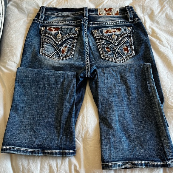 Miss Me ladies jeans like new! - Picture 3 of 11